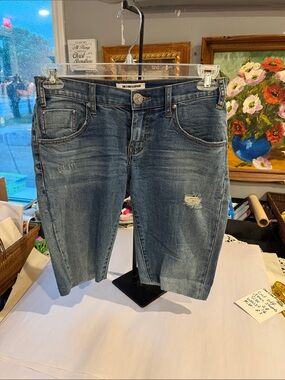 One Teaspoon Low Rise Denim Cutoff Shorts 28